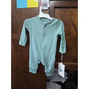 Newborn brand new bamboo material sleeper from target item 848